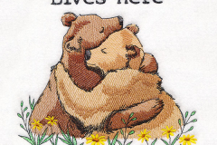 An-Old-Bear-Lives-Here-with-His-Honey